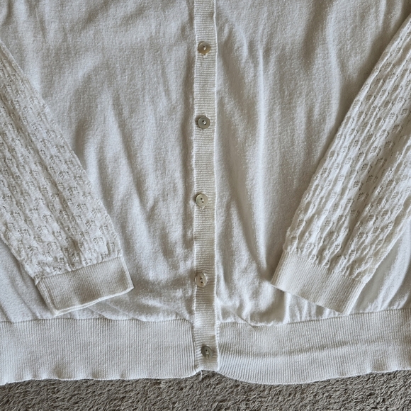 Pink Martini lightweight cream cardigan size large - Picture 6 of 12